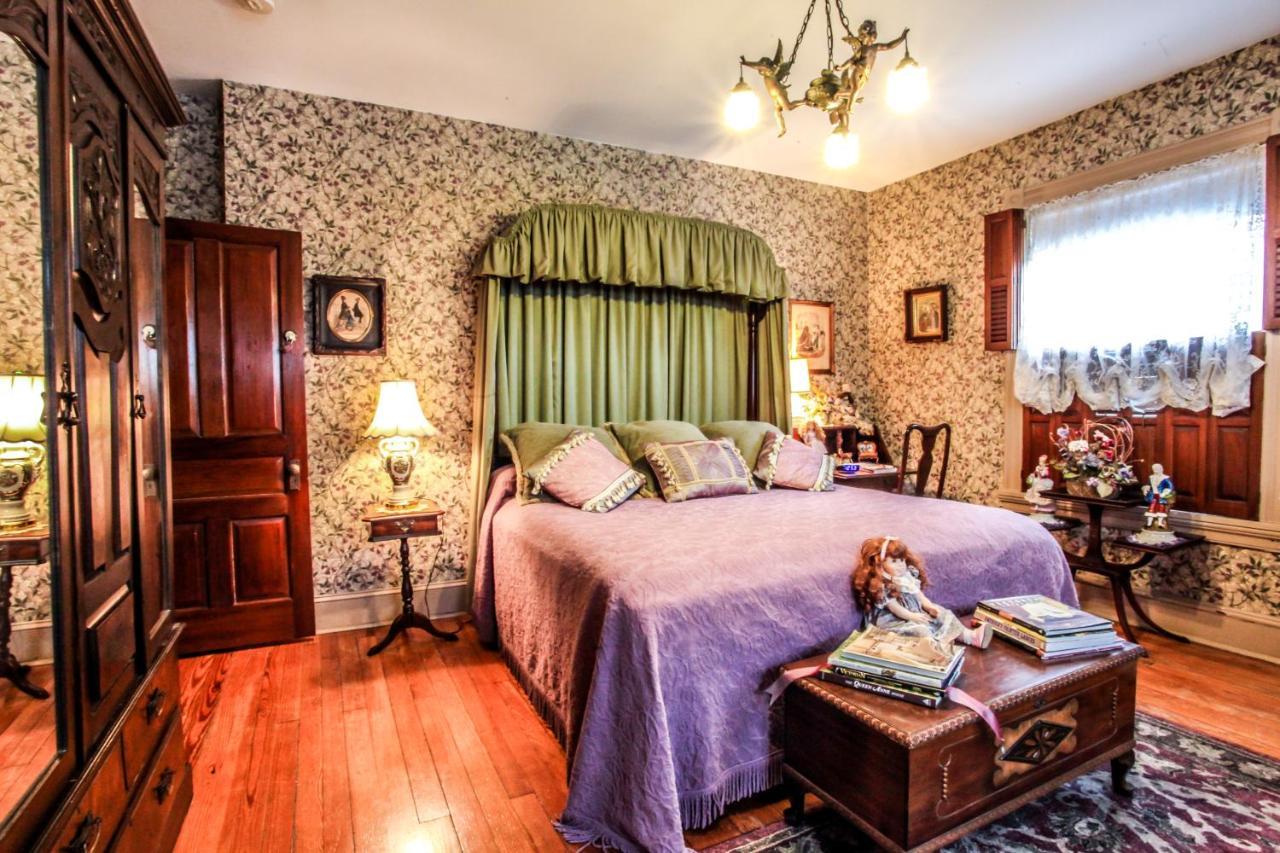 Hollerstown Hill Bed And Breakfast Frederick Exteriör bild